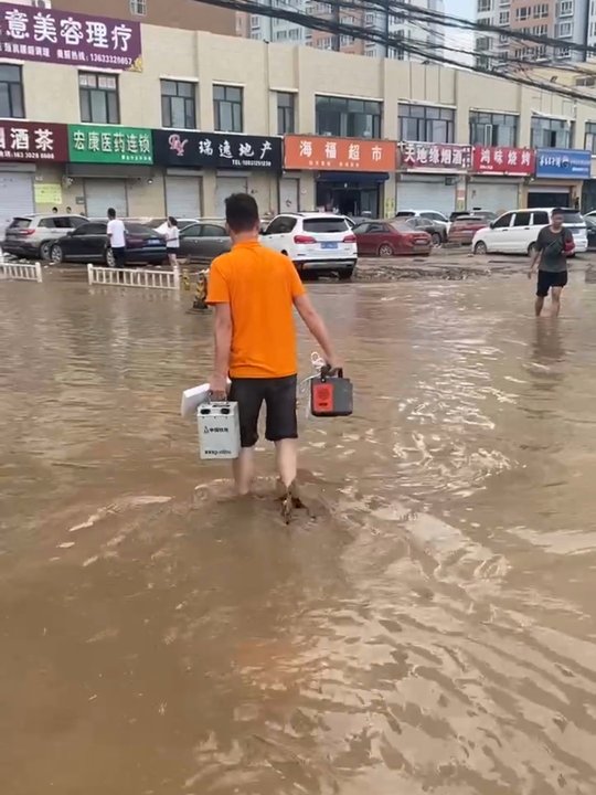 DƬ6.jpg
